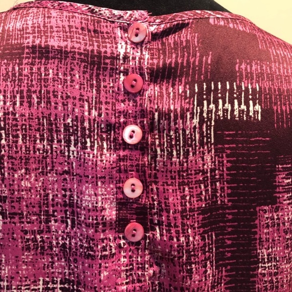 Tracy M blouse pullover abstract pattern full layered sleeve detail size medium - Picture 12 of 12